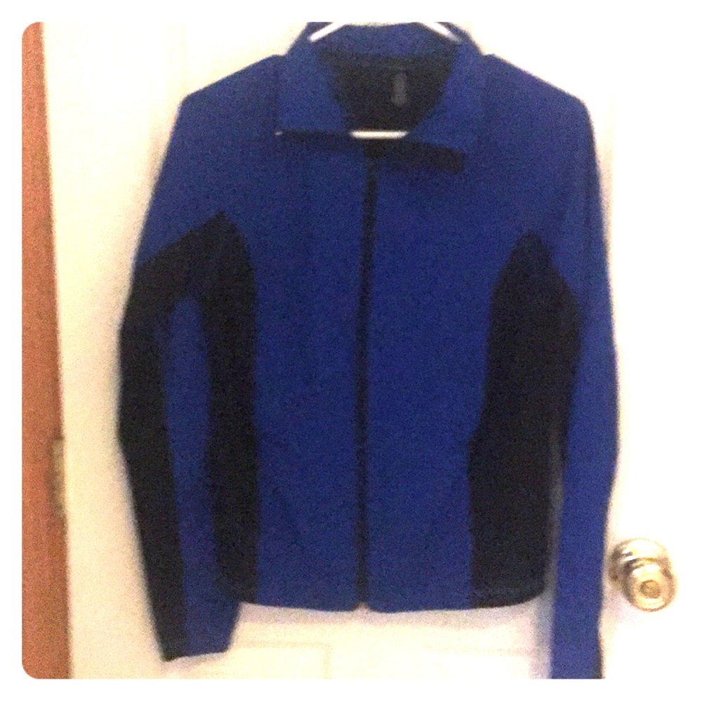Ladies athletic jacket